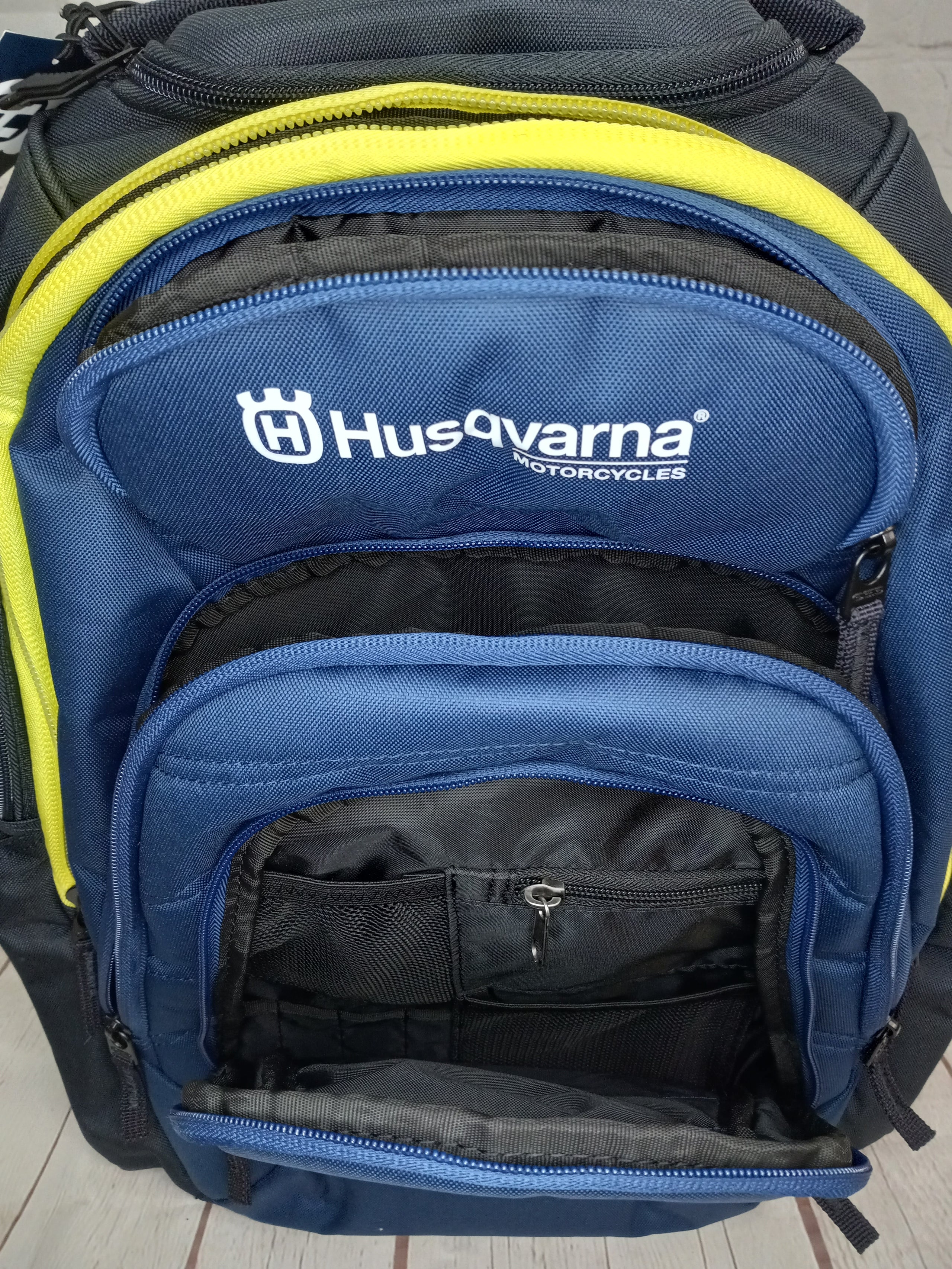 HUSQVARNA RENEGADE BACKPACK Beaver Creek Cycle